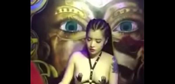  Girl playing DJ without bra and showing nipples and big boobs